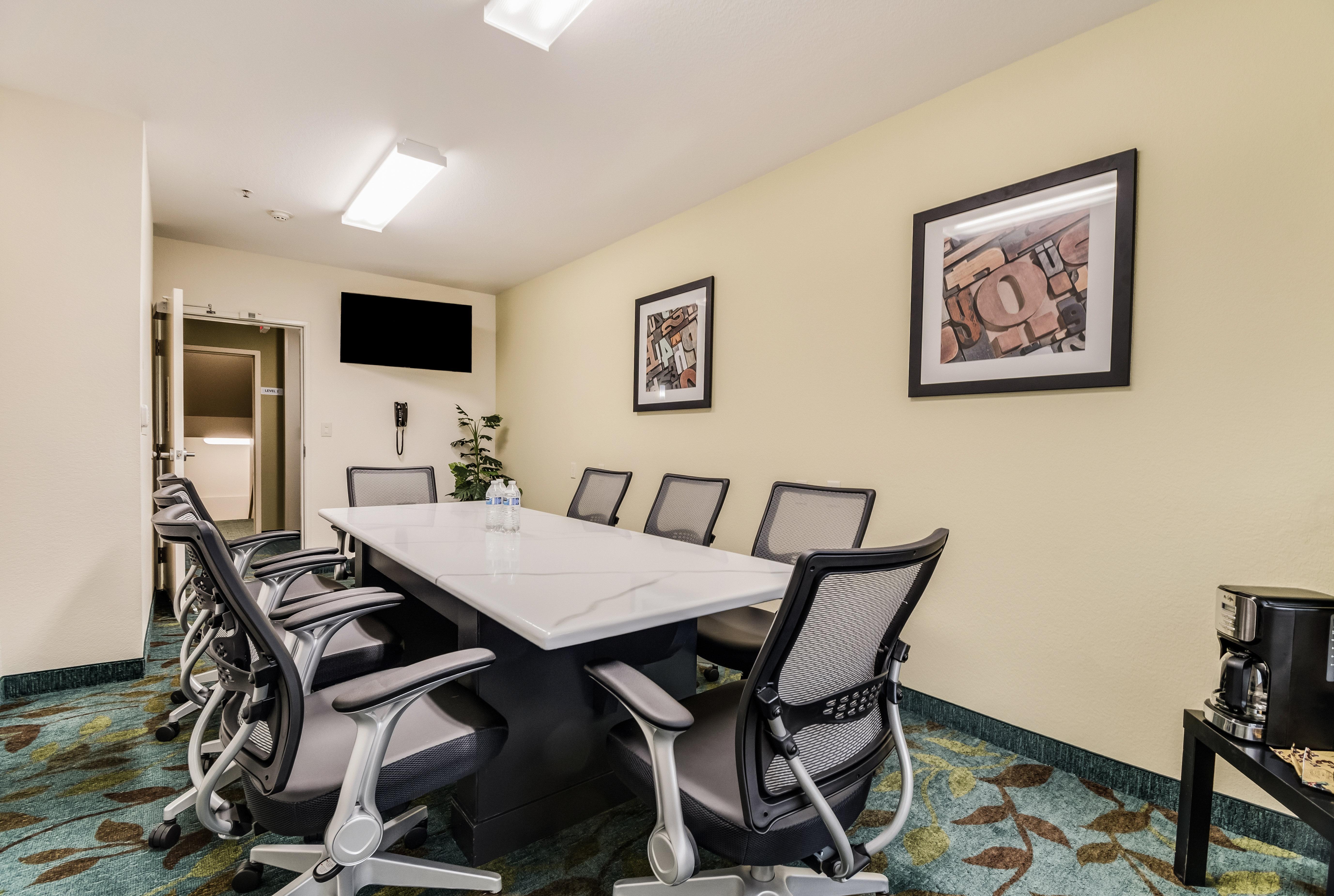 Candlewood Suites Portland Airport By Ihg Εξωτερικό φωτογραφία